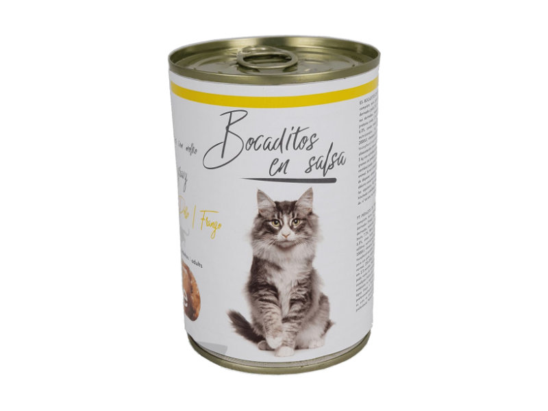 Bocaditos em Salsa de Frango para Gato